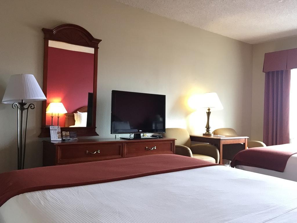 Baymont Inn & Suites By Wyndham Holbrook Eksteriør billede